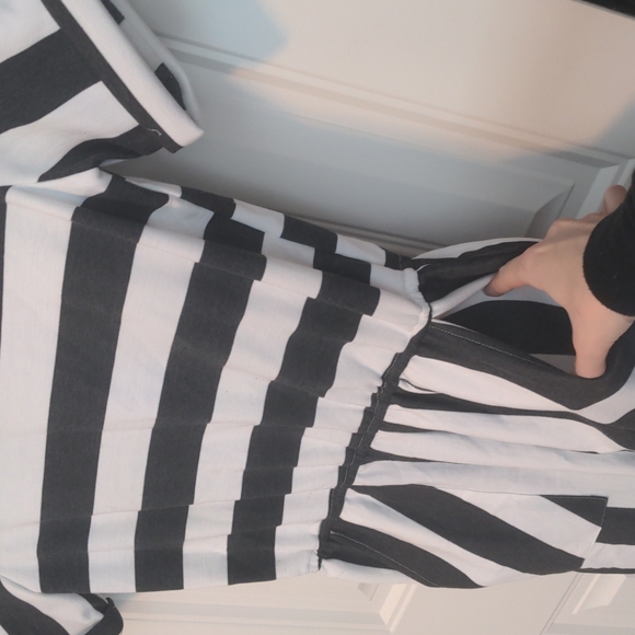 Nwot roolee jumpsuit - Picture 4 of 4